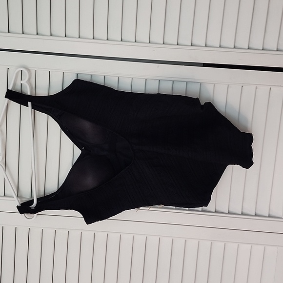 Gottex silver size 16 Rib black one piece swim - Picture 4 of 7